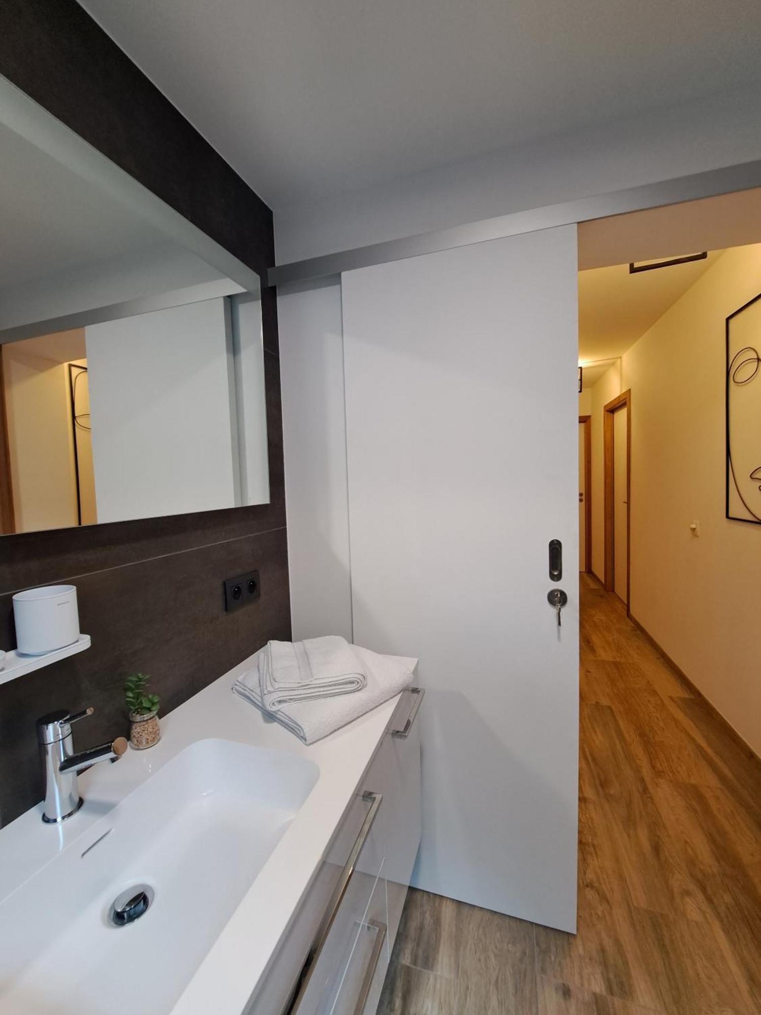 Le Maka - Maison De Vacances La-Roche-en-Ardenne Eksteriør billede